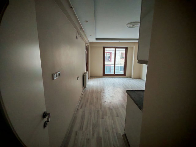 MANİSA MURADİYE MERKEZDE 2+1 | 80 M² | ARA KAT | ASANSÖRLÜ | KİRALIK