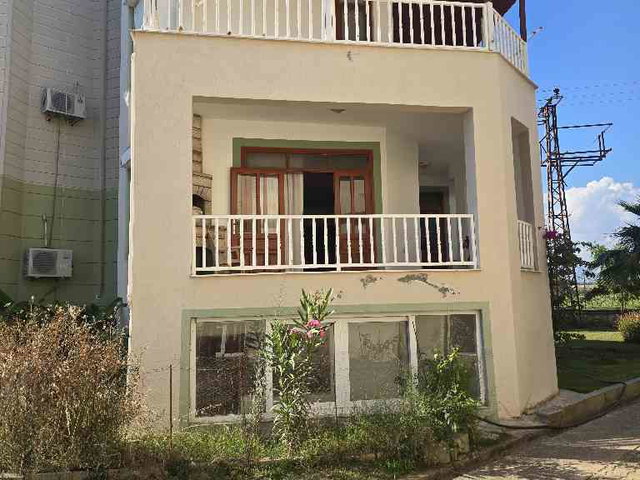 MANAVGAT KIZILAGAÇ BÖLGESİNDE SATILIK TRİPLEX YAZLIK VİLLA