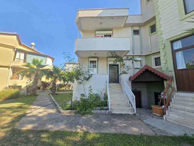 MANAVGAT KIZILAGAÇ BÖLGESİNDE SATILIK TRİPLEX YAZLIK VİLLA