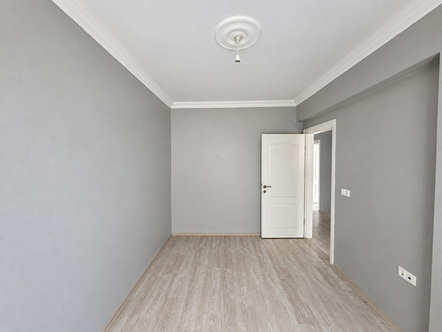 GÖLCÜK ÇİFTLİK ŞEHRİ TORUNOĞLU SİTESİ’NDE KİRALIK 3+1 YÜKSEK GİRİŞ DAİRE