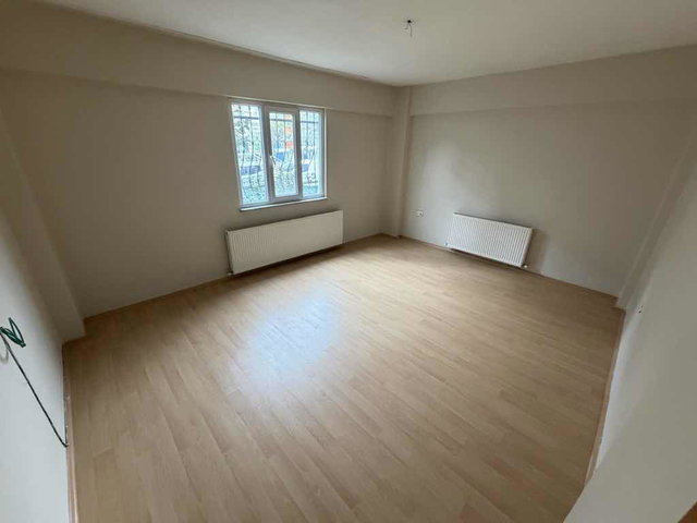 DARICA’DA BAHÇE KATI 2+1 | 80 M² NET | BALKONLU | DOĞALGAZ KOMBİLİ