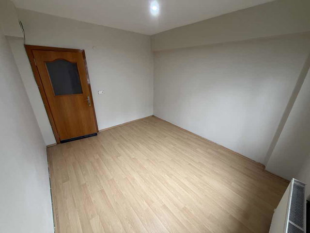 DARICA’DA BAHÇE KATI 2+1 | 80 M² NET | BALKONLU | DOĞALGAZ KOMBİLİ