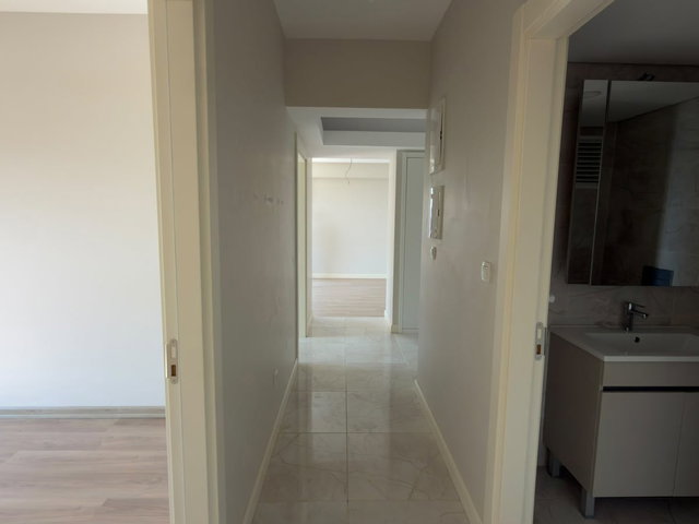 ANTALYA KEPEZ’DE SURYAPI 2+1 EBEVEYN BANYOLU KİRALIK DAİRE