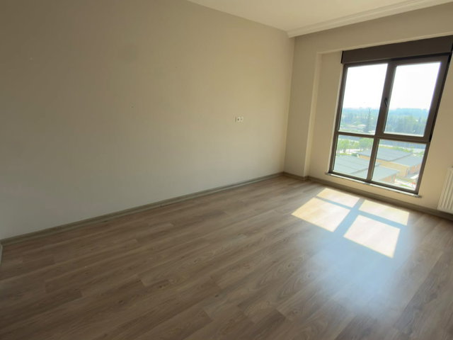 ANTALYA KEPEZ’DE SURYAPI 2+1 EBEVEYN BANYOLU KİRALIK DAİRE
