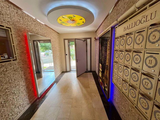 RE/MAX LANDTAN ALI PAŞA MAHALLESINDE SATILIK 3+1 DAIRE