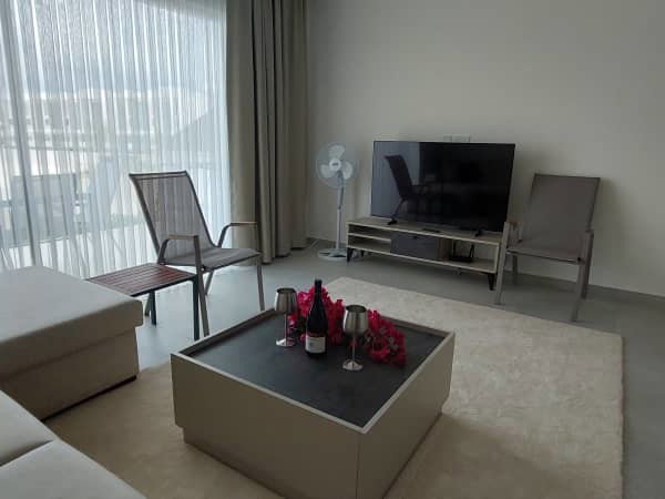 GİRNE ESENTEPE MERKEZ’DE SIFIR EŞYALI 1+1 KİRALIK DAİRE | BALKONLU, KLİMALI