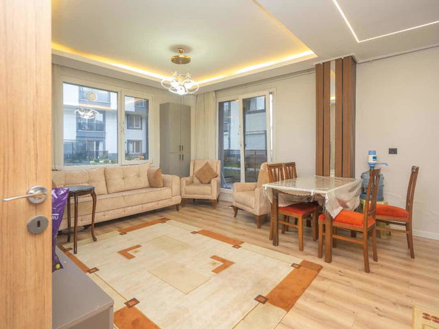 REMAX GELIŞIM'DEN ÇIMEN PARK EVLERIN'DE KIRALIK 2+1 DAIRE
