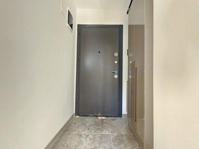 RE/MAX BEYAZ’DAN AKPINAR EGEMEN 1050 SİTESİ’NDE SATILIK 3+1 DAİRE