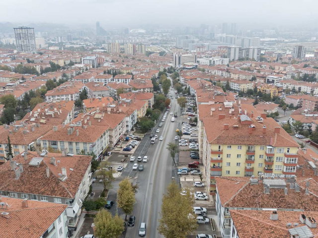 ETLİK ADNAN YÜKSEL CD. ÜZERİNDE BAĞIMSIZ SALON SATILIK 3+1 DAİRE
