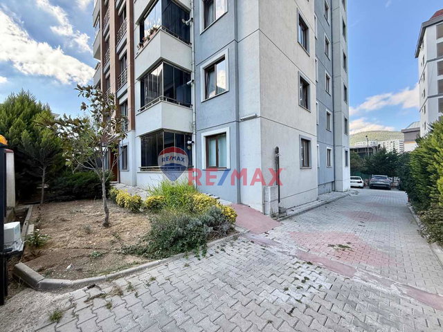 PENDİK VELİBABA MAH. EŞYALI KİRALIK 2+1 DAİRE