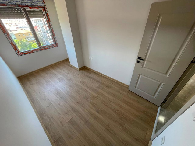 ALTAYÇEŞME SIFIR ARAKAT KAPALI MUTFAKLI AÇIK KAPALIOTOPARKLI 2+1