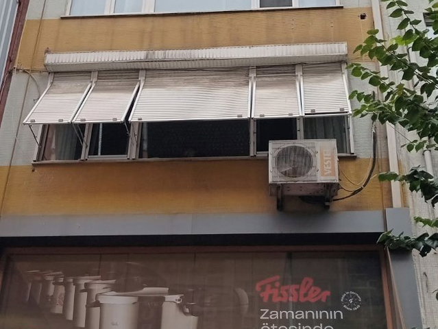 BEŞİKTAŞ IHLAMURDERE CAD. ÜZERİNDE ASANSÖRLÜ 117M2 TEMİZ ARA KAT