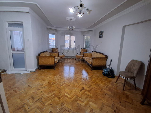 RE/MAX LACİVERT'TEN DADAŞKENT'TE  SATILIK 3+1 DAİRE