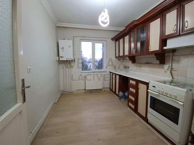 RE/MAX LACİVERT'TEN DADAŞKENT'TE  SATILIK 3+1 DAİRE