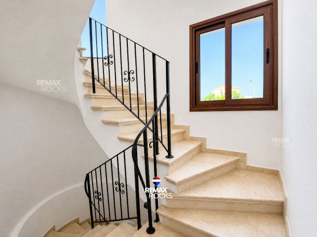 SATILIK VILLA - BAHÇELI, GIRNE, KUZEY KIBRIS