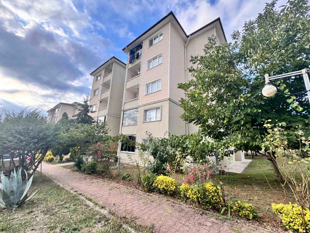 KORUCUK MAHALLESİ – 2922 İDEALKENT SİTESİ’NDE SATILIK 2+1 DAİRE
