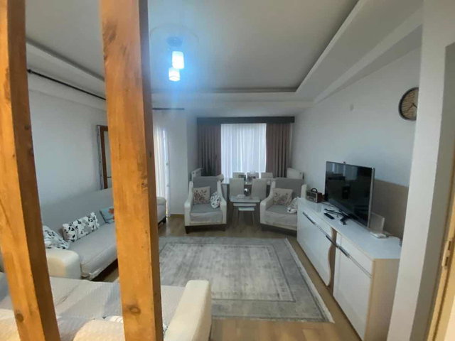 GÜLTEPE'DE METROBÜSE YAKIN, KIRALIK 2+1 DAIRE (80M²)