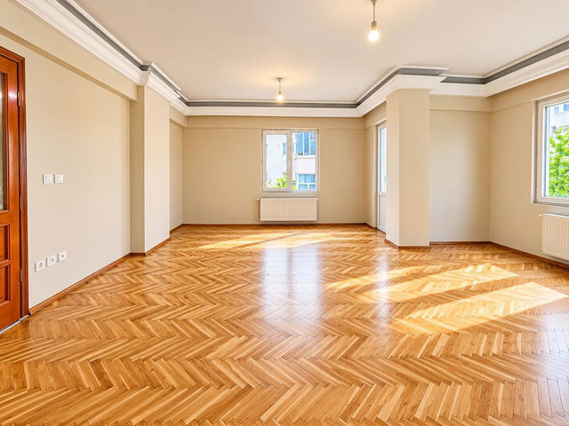 ÜSKÜDAR'DA SİTE İÇERİSİNDE  3+1 KİRALIK DAİRE !!!