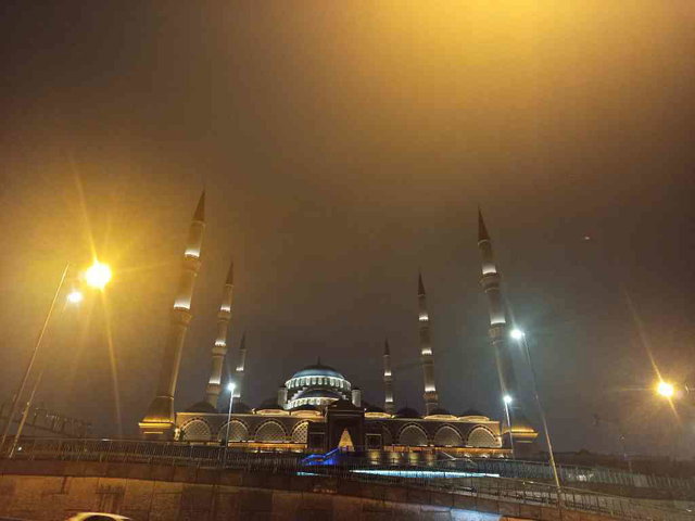 ÜSKÜDAR FERAH'TA 106 156 METREKARE NET BOĞAZ MANZARALI LÜKS KONUT GENİŞ 3+1