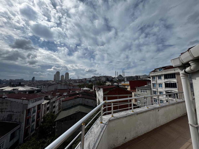 ESENYURT OSMANGAZİ’DE 6+2 GENİŞ METRAJLI, 3 CEPHELİ, BALKONLU SATILIK DAİRE