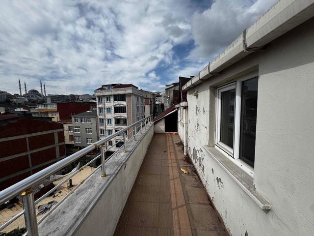 ESENYURT OSMANGAZİ’DE 6+2 GENİŞ METRAJLI, 3 CEPHELİ, BALKONLU SATILIK DAİRE