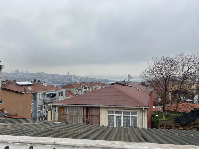 FATIH ZEYREKDE | SON KAT | 1+1 | 50 M² ÖZEL TERAS KULLANIMLI |