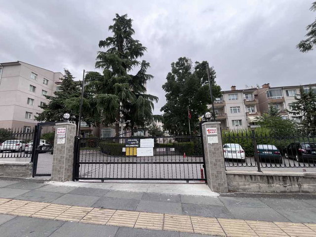 ÇAKIRLAR’DA BOTANİK METRO DİBİNDE SİTE İÇİNDE  3+1 FERAH, BALKONLU, BOŞ KİRALIK DAİRE