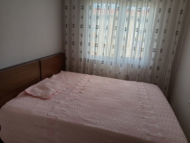 TOKİ TEMELLİ KONUTLARI’NDA EŞYALI 1+1 | BALKONLU | ÇİFT CEPHE (DOĞU-BATI)