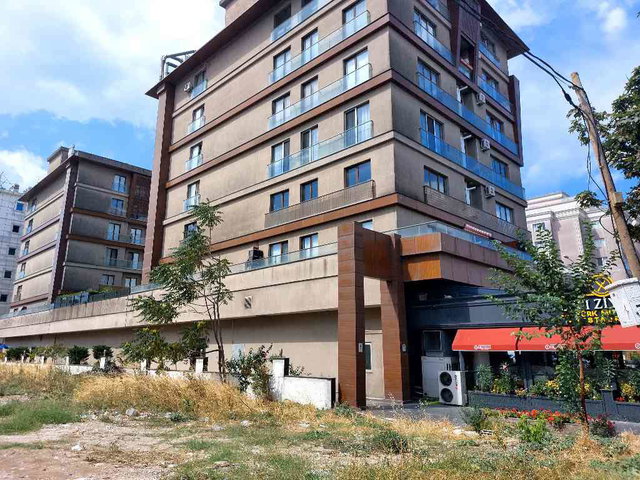 BEYLİKDÜZÜ CADDE ÜZERİNDE 2+1 ARAKAT S.İÇİ EBEVEYNLİ FIRSAT DAİRE