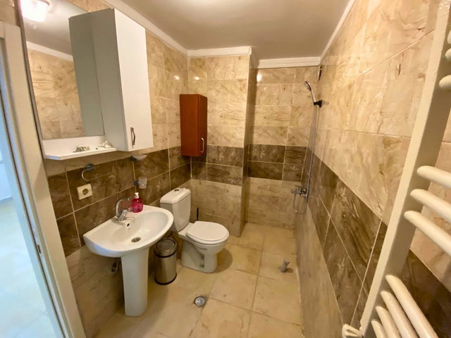 MİMAR SİNAN CADDESİNDE SATILIK 1+1 KOMBİLİ MERKEZİ KONUM