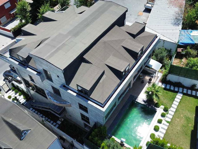 AVCILAR FİRÜZKÖY'DE GÖL MANZARALI HAVUZLU VİLLA