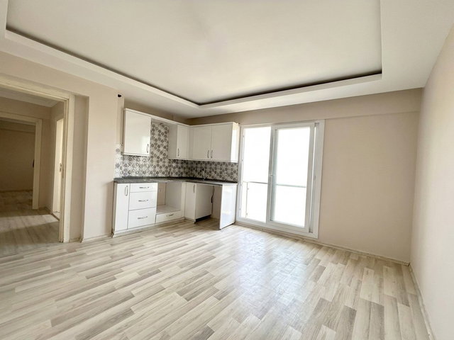 BAYRAKLI MUHİTTİN ERENER MAHALLESİ'NDE 1+1 KİRALIK DAİRE