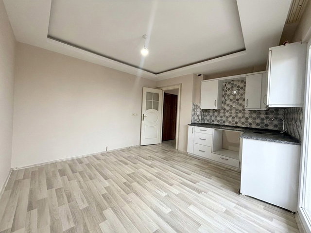 BAYRAKLI MUHİTTİN ERENER MAHALLESİ'NDE 1+1 KİRALIK DAİRE