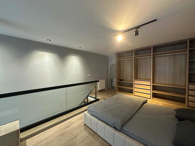 İN MARİ SİTESİ TERASLI VE DENİZ MANZARALI BÜYÜK TİP 1+1 LOFT DAİRE
