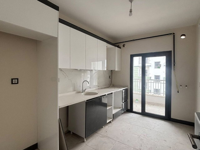 RE/MAX LACİVERT'TEN ILICA YENİ TOKİLER'DE KİRALIK 3+1 DAİRE