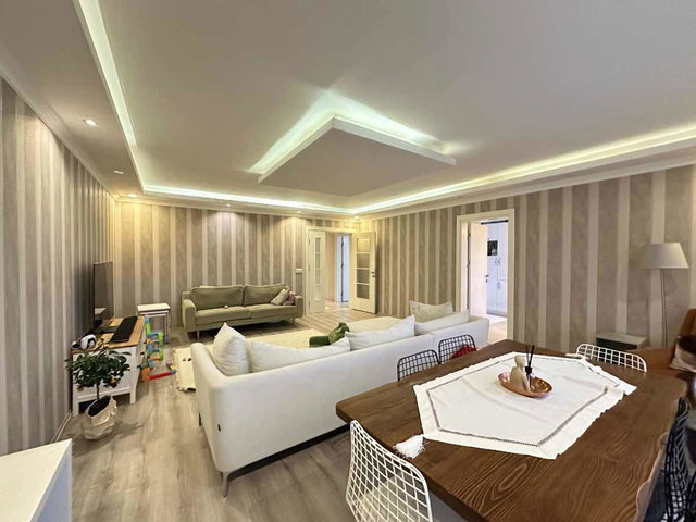 PALMİYE KONAKLARI DENİZ MANZARALI GENİŞ FERAH MASRAFSIZ 3+1 ARA KAT DAİRE