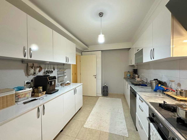 PALMİYE KONAKLARI DENİZ MANZARALI GENİŞ FERAH MASRAFSIZ 3+1 ARA KAT DAİRE