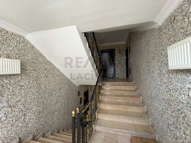 RE/MAX LACİVERT'TEN YILDIZKENT'TE KİRALIK 3+1 DAİRE