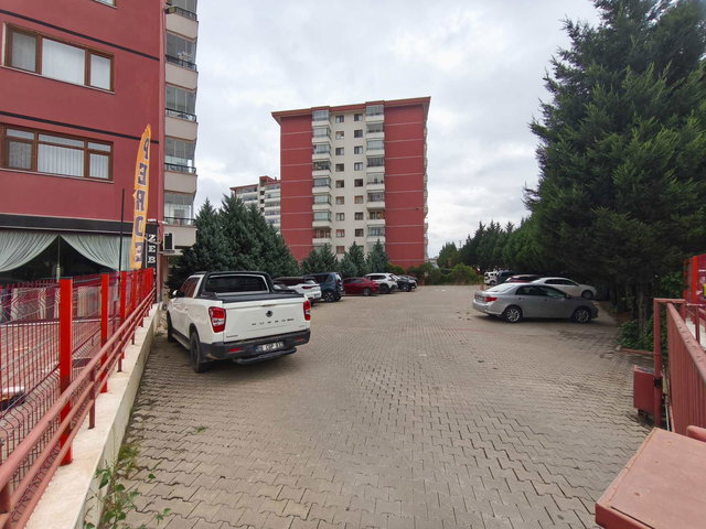 SINCAN TÖREKENT AFRAKENT SITESI 3+1 KIRALIK DAIRE ARAKAT
