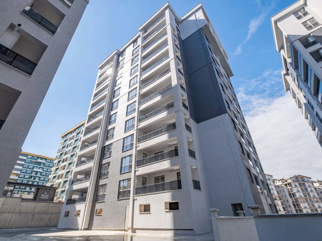 REMAX AREA DAN ORÇE SITESI HAVUZ CEPHELI ARAKAT SIFIR 3+1 DAIRE