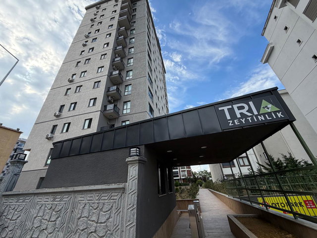 EKŞİOĞLU TRİA ZEYTİNLİKTE KAPALI OTOPARKLI, GÜVENLİKLİ SİTE 2+1