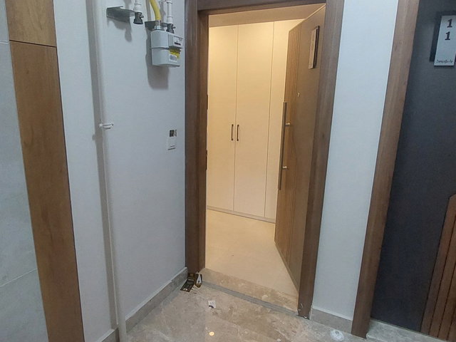 KADIKÖY / GÖZTEPE' DE SIFIR KIRALIK 2+1 DAIRE...