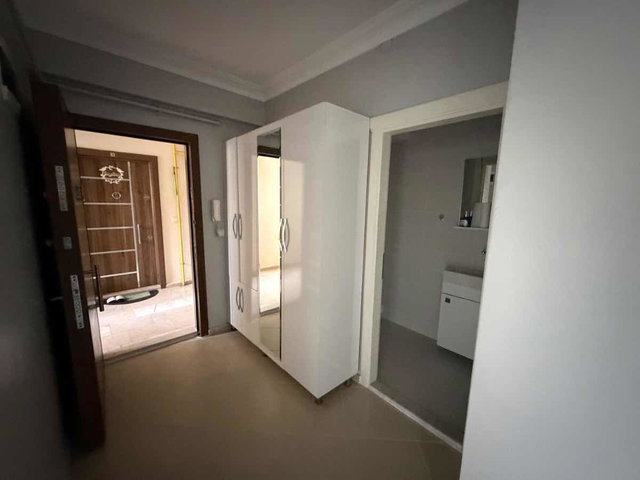 DERİNCE YELKENT ZİRVE EVLERİNDE SATILIK 2+1 ARAKAT BOŞ DAİRE