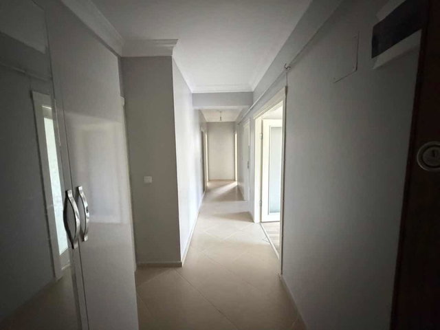 DERİNCE YELKENT ZİRVE EVLERİNDE SATILIK 2+1 ARAKAT BOŞ DAİRE