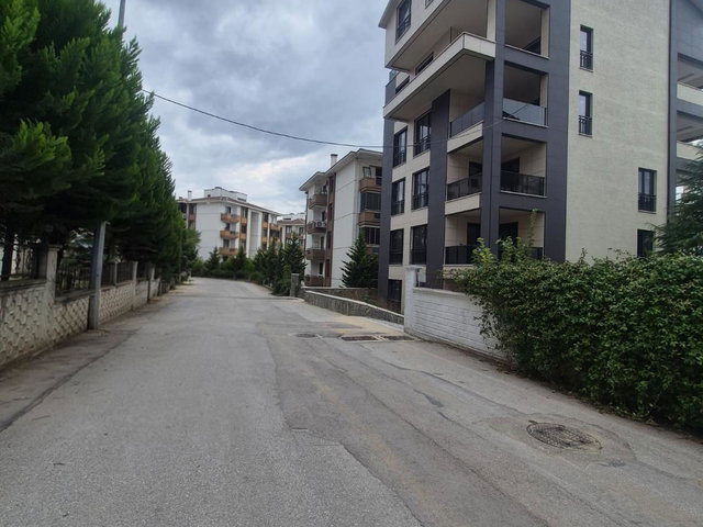 REMAX ADVANTAGE'DEN SATILIK NİLÜFER/DEMİRCİ'DE 3+1 FIRSAT DAİRE
