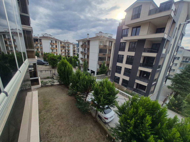 REMAX ADVANTAGE'DEN SATILIK NİLÜFER/DEMİRCİ'DE 3+1 FIRSAT DAİRE