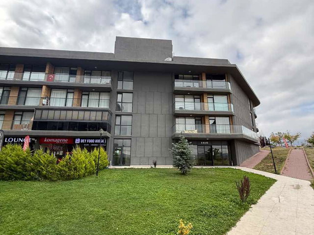 AVLU DA ÜNIVERSITELERE VE FRANSIZ OKULUNA YAKIN 1+1KIRALIK DAIRE