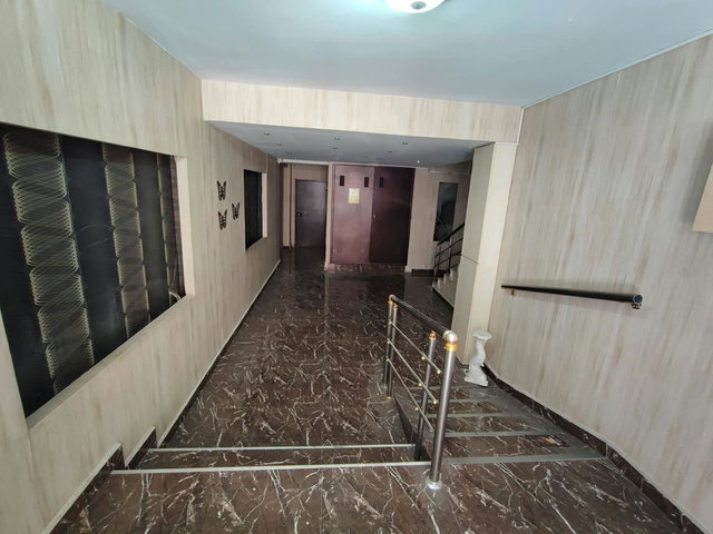 RE/MAX MOD'DAN COLLESİUM SOKAĞI BAŞINDA KİRALIK 1+1 DAİRE