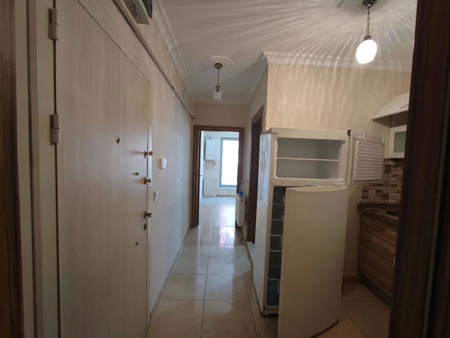 RE/MAX MOD'DAN COLLESİUM SOKAĞI BAŞINDA KİRALIK 1+1 DAİRE