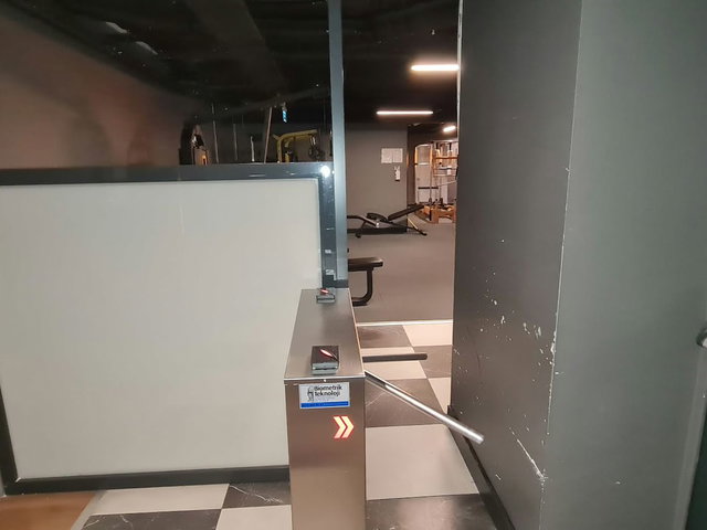 MAHMUTBEY GÜL PROJE EKSPRES SİTESİNDE 1+0 EŞYALI KİRALIK DAİRE